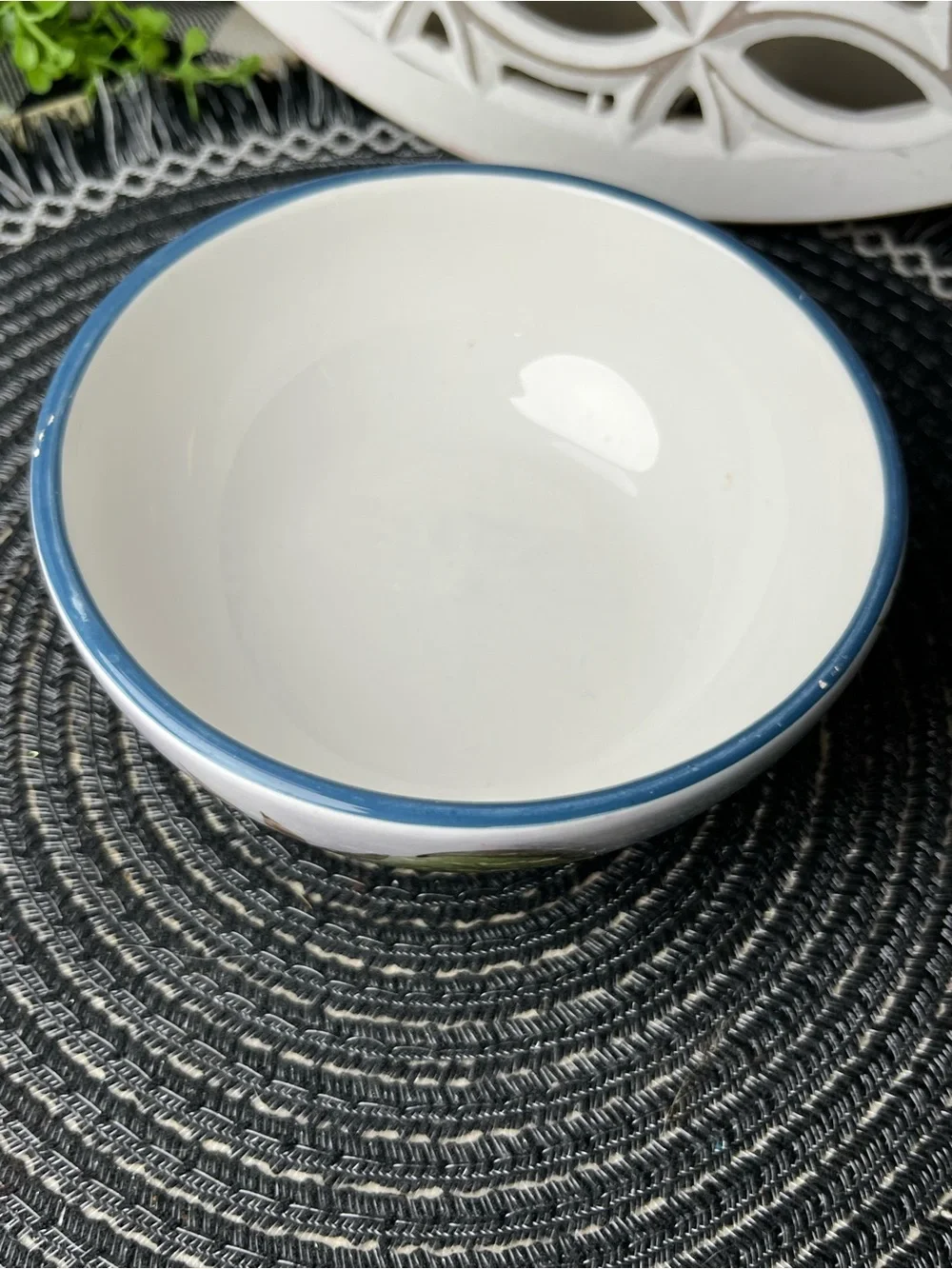 Heritage Mint Black Forest Fruits Vintage Bowl 5.25